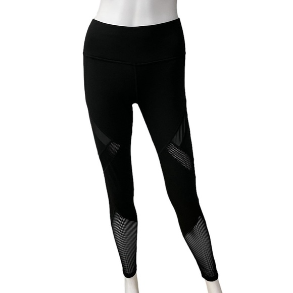 Yoga Mesh Black Workout Leggings
New - Picture 2 of 6
